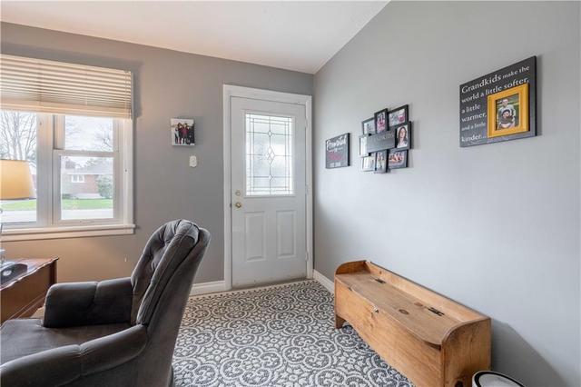 233 Basswood Avenue, House detached with 3 bedrooms, 1 bathrooms and 3 parking in Renfrew ON | Image 9