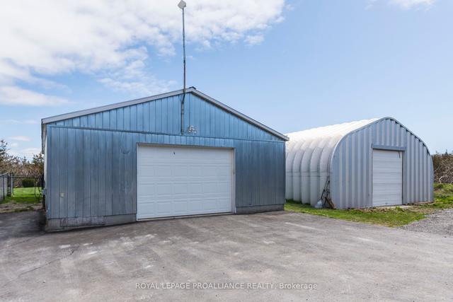 4992 County Road 1 Rd, House detached with 5 bedrooms, 3 bathrooms and 10 parking in Prince Edward County ON | Image 35