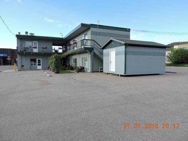 1-7 - 9903 100 Avenue, Condo with 0 bedrooms, 0 bathrooms and 10 parking in Peace River AB | Image 5
