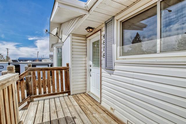 4818 52 Street, House detached with 3 bedrooms, 2 bathrooms and 5 parking in Olds AB | Image 4