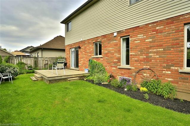 13 Irongate Drive, House detached with 3 bedrooms, 1 bathrooms and 4 parking in Brant ON | Image 7