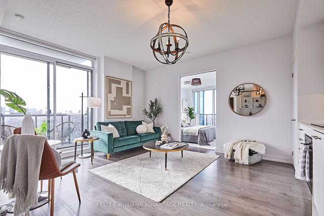 911 - 297 College St, Condo with 2 bedrooms, 2 bathrooms and 1 parking in Toronto ON | Image 36