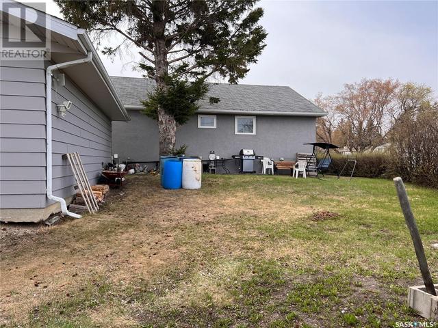 608 B Avenue W, House detached with 5 bedrooms, 2 bathrooms and null parking in Wynyard SK | Image 36