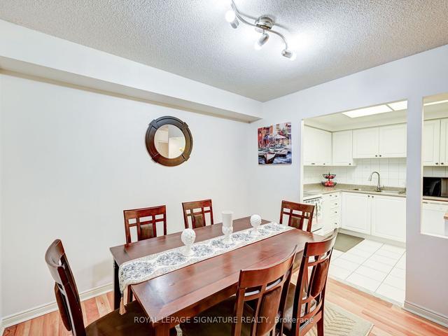 209 - 135 Hillcrest Ave, Condo with 2 bedrooms, 1 bathrooms and 1 parking in Mississauga ON | Image 10
