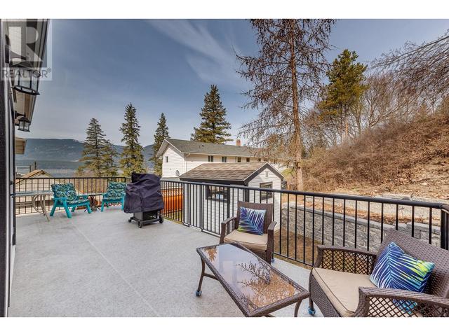 1571 20 Avenue Ne, House detached with 5 bedrooms, 3 bathrooms and 2 parking in Salmon Arm BC | Image 67