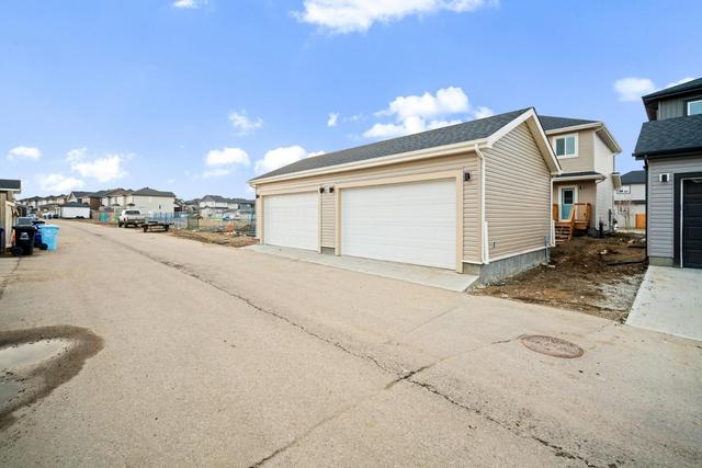 109 Clarkson Street, Home with 3 bedrooms, 2 bathrooms and 2 parking in Wood Buffalo AB | Image 25