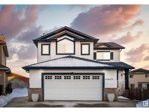 11815 171 Av Nw, House detached with 4 bedrooms, 3 bathrooms and 4 parking in Edmonton AB | Card Image