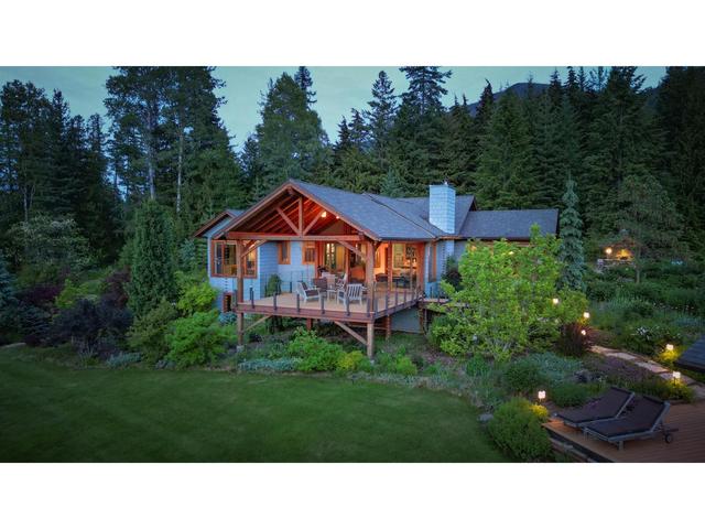 6890 Harrop Procter Road, House detached with 3 bedrooms, 3 bathrooms and 8 parking in Central Kootenay E BC | Image 62