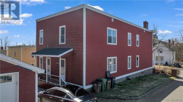 12 - 14 Brunswick Place, House detached with 6 bedrooms, 2 bathrooms and null parking in Saint John NB | Image 3
