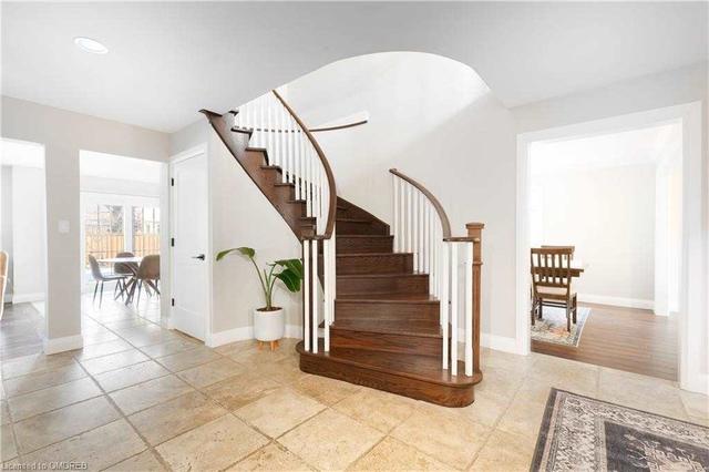 1115 Sheltered Oak Crt, House detached with 4 bedrooms, 5 bathrooms and 4 parking in Oakville ON | Image 36