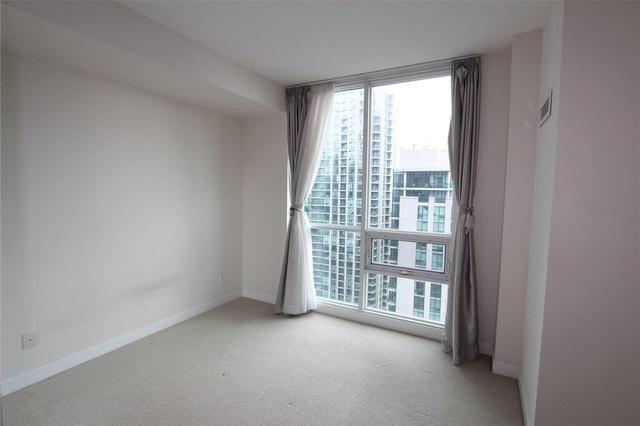 2808 - 33 Bay St, Condo with 2 bedrooms, 2 bathrooms and 1 parking in Toronto ON | Image 9