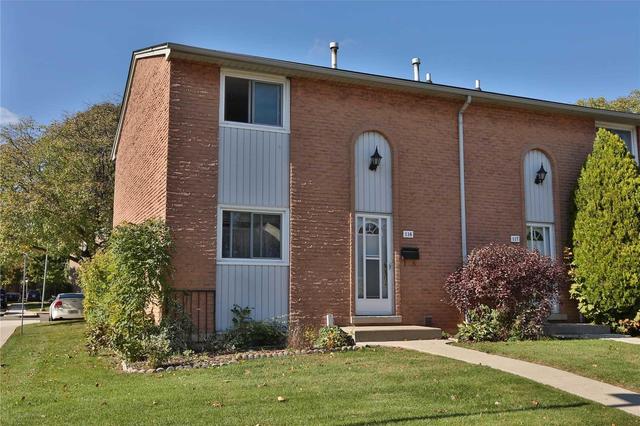 116 - 151 Gateshead Cres, Townhouse with 3 bedrooms, 2 bathrooms and 1 parking in Hamilton ON | Image 1