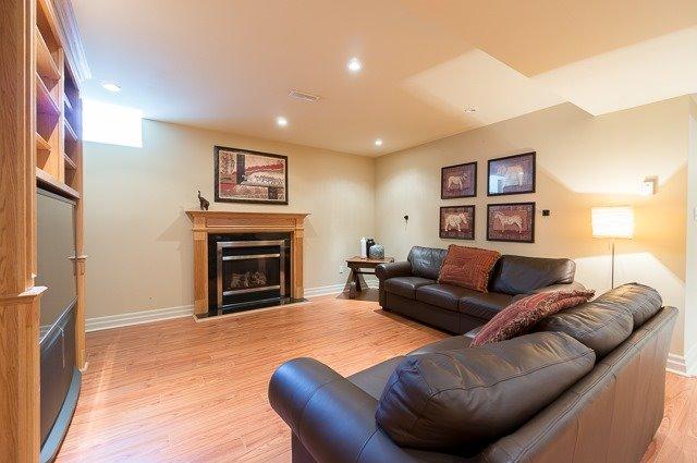 67 Cipriano Crt, House detached with 4 bedrooms, 5 bathrooms and 8 parking in Vaughan ON | Image 18
