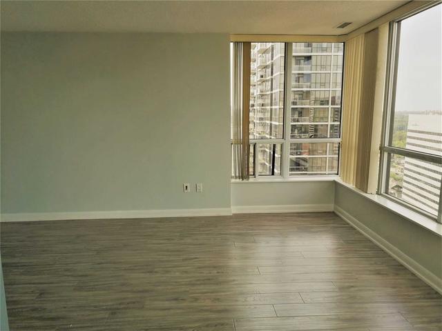 2908 - 33 Sheppard Ave E, Condo with 2 bedrooms, 2 bathrooms and 1 parking in Toronto ON | Image 3