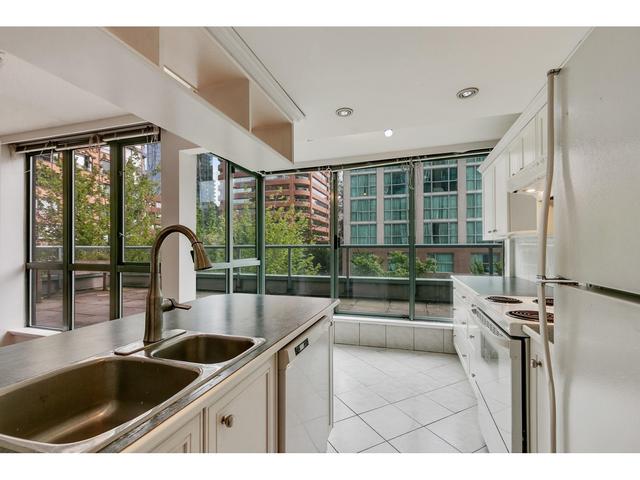 308 - 1188 Howe Street, Condo with 2 bedrooms, 1 bathrooms and 1 parking in Vancouver BC | Image 12