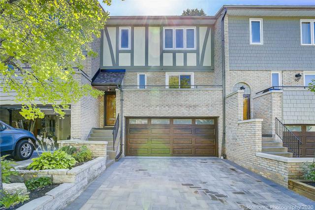 92 Quail Valley Cres, Townhouse with 3 bedrooms, 3 bathrooms and 4 parking in Markham ON | Image 1