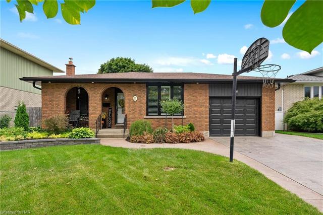 22 Via Dell Monte Drive, House detached with 3 bedrooms, 2 bathrooms and 5 parking in St. Catharines ON | Image 26