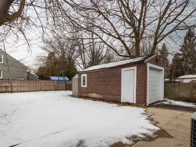 1356 Woodbine Ave, House detached with 2 bedrooms, 2 bathrooms and 5 parking in Toronto ON | Image 28