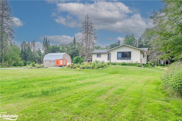 1403 Fern Glen Road, House detached with 3 bedrooms, 2 bathrooms and 10 parking in Perry ON | Image 41