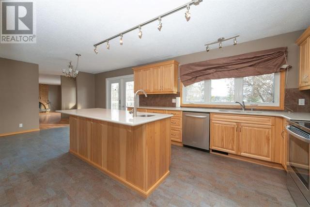 5009 52 Avenue, House detached with 3 bedrooms, 1 bathrooms and 4 parking in Athabasca AB | Image 5