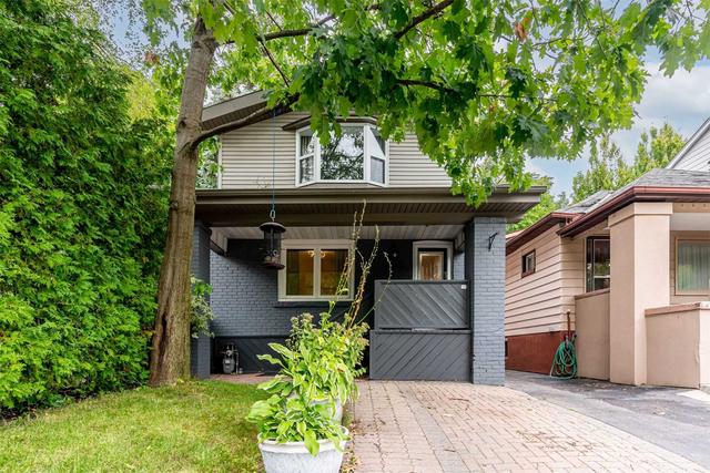 100 Queensdale Ave, House detached with 3 bedrooms, 2 bathrooms and 1 parking in Toronto ON | Card Image
