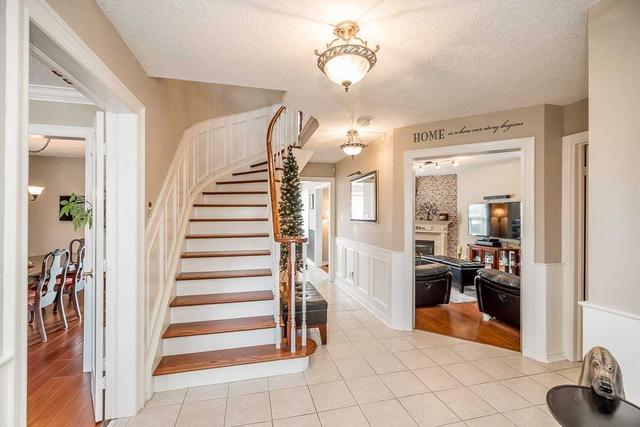 21 Nightingale Cres, House detached with 4 bedrooms, 3 bathrooms and 4 parking in Barrie ON | Image 36