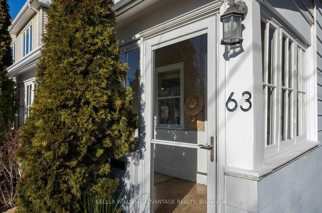63 Guthrie Ave, House detached with 2 bedrooms, 2 bathrooms and 1 parking in Toronto ON | Image 12