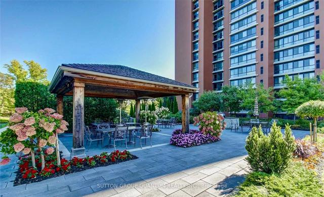 915 - 1400 Dixie Rd, Condo with 2 bedrooms, 2 bathrooms and 1 parking in Mississauga ON | Image 14