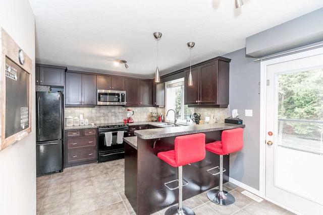 212 Muriel St, House detached with 3 bedrooms, 3 bathrooms and 6 parking in Shelburne ON | Image 24