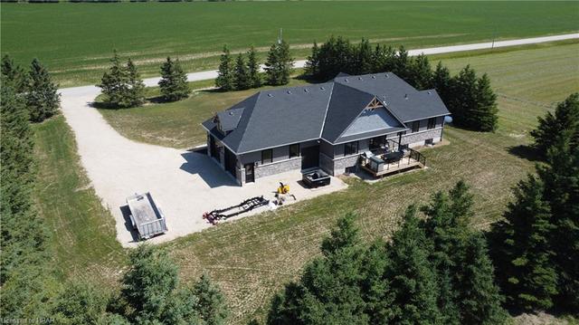 7751 Sideroad 7 East, House detached with 3 bedrooms, 3 bathrooms and 12 parking in Wellington North ON | Image 35