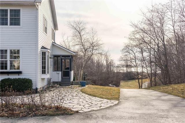 4900 South Shore Road W, House detached with 4 bedrooms, 2 bathrooms and 8 parking in Fort Erie ON | Image 34