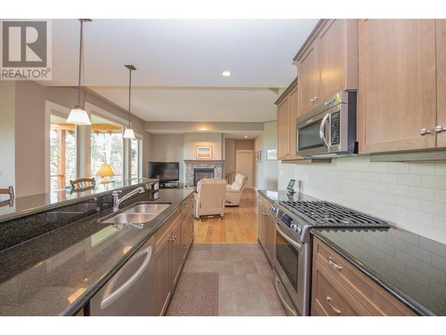 427 Longspoon Drive, House detached with 4 bedrooms, 3 bathrooms and 4 parking in Vernon BC | Image 35