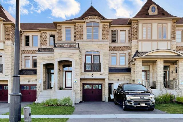 134 Dundonnell Pl, House attached with 3 bedrooms, 3 bathrooms and 3 parking in Vaughan ON | Image 1