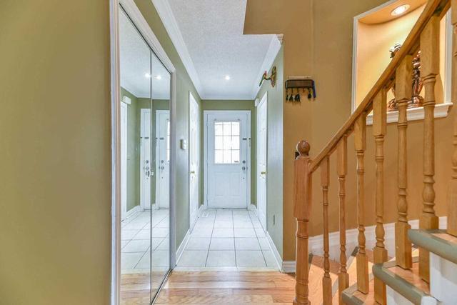 20 - 21 East View Gate, House attached with 3 bedrooms, 4 bathrooms and 3 parking in Brampton ON | Image 23