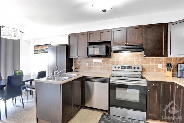 231 Opus Street, Townhouse with 3 bedrooms, 3 bathrooms and 2 parking in Ottawa ON | Image 11