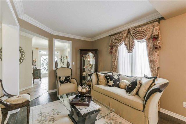 1 Timberwolf Rd, House detached with 4 bedrooms, 3 bathrooms and 6 parking in Brampton ON | Image 5