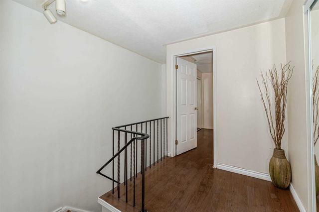 57 Greenwich Circ, Townhouse with 3 bedrooms, 3 bathrooms and 2 parking in Brampton ON | Image 17