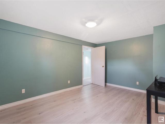 3444 42 St Nw, House detached with 2 bedrooms, 2 bathrooms and null parking in Edmonton AB | Image 27
