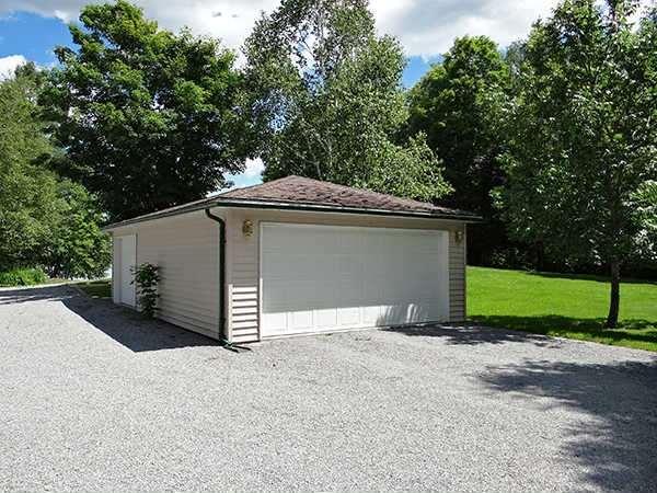 144 Crawford Rd, House detached with 2 bedrooms, 3 bathrooms and 4 parking in Kawartha Lakes ON | Image 5