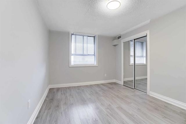 1409 - 236 Albion Rd, Condo with 2 bedrooms, 1 bathrooms and 1 parking in Toronto ON | Image 6