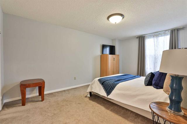 402 - 1210 Radom St, Condo with 3 bedrooms, 2 bathrooms and 1 parking in Pickering ON | Image 13
