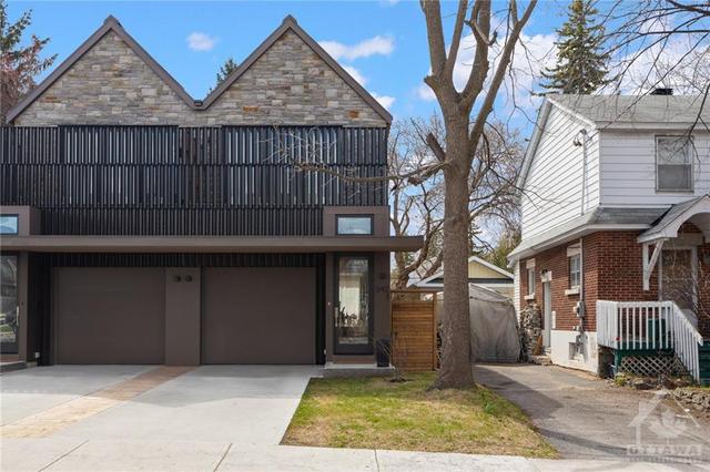 542 Kirkwood Avenue, Home with 4 bedrooms, 4 bathrooms and 2 parking in Ottawa ON | Image 2