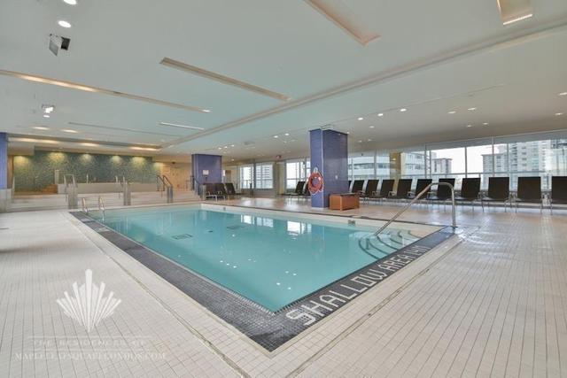 1403 - 65 Bremner Blvd, Condo with 0 bedrooms, 1 bathrooms and 0 parking in Toronto ON | Image 9