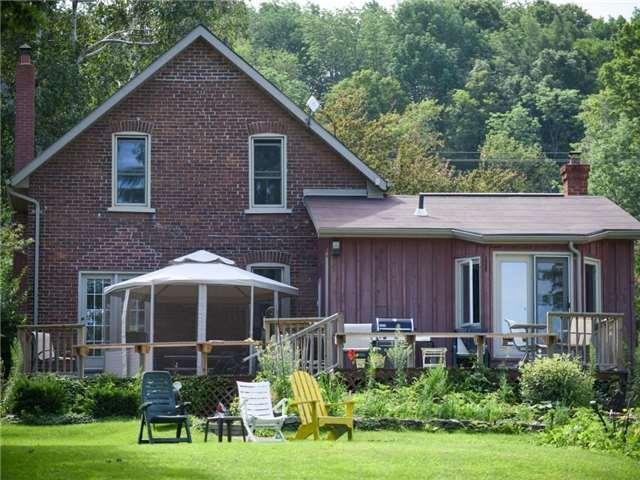 2228 County 3 Rd, House detached with 2 bedrooms, 4 bathrooms and 5 parking in Prince Edward County ON | Image 12