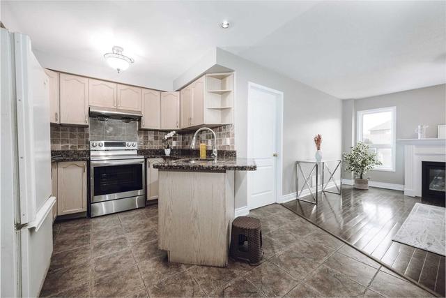 87 The Meadows Ave, House detached with 3 bedrooms, 4 bathrooms and 3 parking in Markham ON | Image 3
