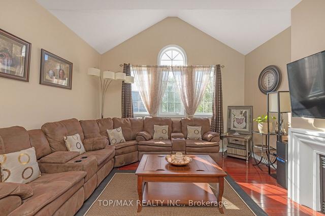 22 Chalkfarm Cres, House detached with 4 bedrooms, 3 bathrooms and 6 parking in Brampton ON | Image 17