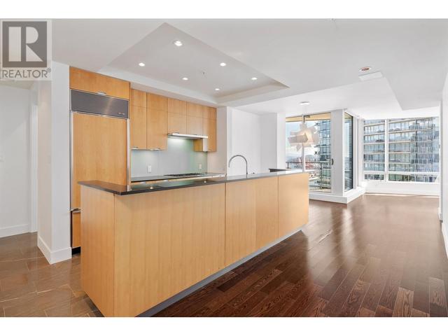 3104 - 1077 W Cordova Street, Condo with 2 bedrooms, 2 bathrooms and 1 parking in Vancouver BC | Image 20