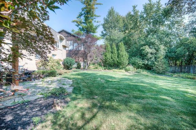 323 Coleridge Dr, House detached with 3 bedrooms, 3 bathrooms and 6 parking in Waterloo ON | Image 31