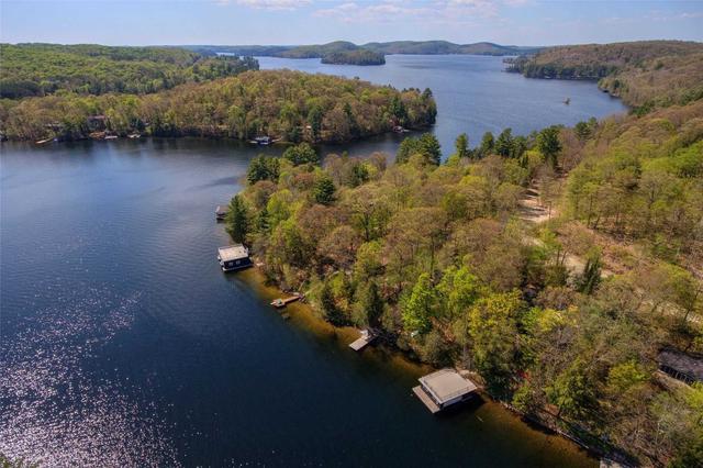 1015 Bayview Point Rd, House detached with 3 bedrooms, 2 bathrooms and 5 parking in Lake of Bays ON | Image 35