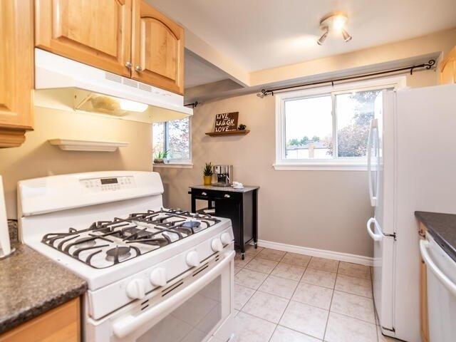 16 - 320 Blackthorn St, Townhouse with 4 bedrooms, 1 bathrooms and 2 parking in Oshawa ON | Image 23